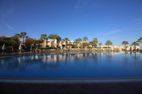 Отель Sharm Reef Resort  Шарм-Эль-Шейх